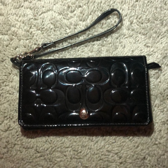Authentic Coach Wristlet - Picture 1 of 5